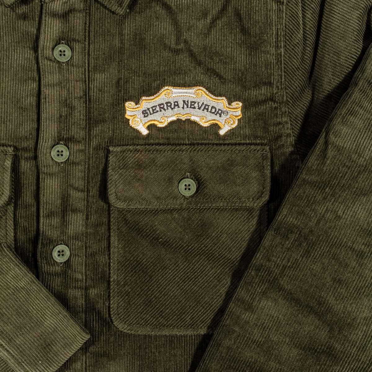 Sierra Nevada Sherpa Overshirt Forest - detail image of patch above chest pocket